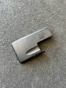 4a0882346 Audi 00-02 B5 A4 S4 Oem Front Seat Rail Covers Trim Bolt 2.7l