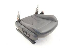 202-11979r Bmw 15-20 M4 Black Leather Passenger Right Front Lower Seat Cushion And Track 202-11979r Bmw 15-20 M4 Black Leather Passenger Right Front Lower Seat Cushion And Track