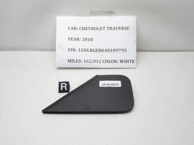 1144072 Chevrolet 2009-2017 Charvrolet Traverse Right Seat Belt Cover Trim Panel Oem