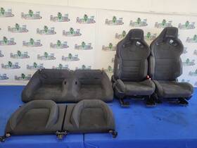 202-10689l Ford 2018 Mustang Shelby Gt350 Coupe Set Recaro Seats Repaired 2662