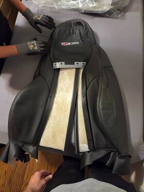 19250887 Gm Drivers Side Seat Cover New 2011 Chevrolet Corvette Seats Z06