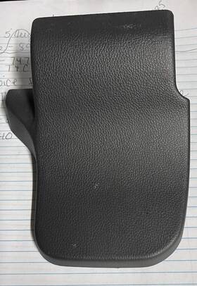 82199-tk8a-a011-m1 Honda 3rd Third Row Right Lower Seat Bolt Cover Trim Fits 2015 Odyssey-b70
