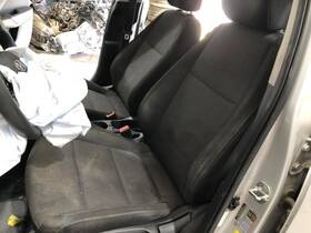 202-11745l Hyundai Driver Front Seat Manual Cloth Non-heated Fits 18-20 Accent 804037