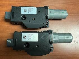 2926746g Jeep 2018-2022 Compass Sunroof Motors Sold In Pair