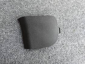 599972 Jeep 2005-2010 Grand Cherokee Front Right Seat Bolt Panel Cover Trim Cap