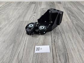 L0233120aa Jeep Compass 17-25 Latitude Rear Folding Seat Lock Latch Oem