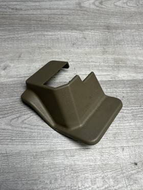 Lr008670 Land Rover Hj500102 Front Driver Left Lh Side Seat Belt Trim Range Sport