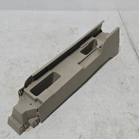 71149-60070 Lexus 03-09 Gx470 Front Driver Left Seat Inner Rail Cover Tan 2003-2009 Oem 71149-60070 Lexus 03-09 Gx470 Front Driver Left Seat Inner Rail Cover Tan 2003-2009 Oem