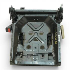 Mercedes-benz 279941000752959 06-13 R350 R550 R500 R320 W251 Seat Track Frame Rail Rear Left Oem