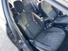 Nissan 202-12457r Passenger Front Bucket Seat Manual Cloth Sv Fits 21-24 Kicks 1002160