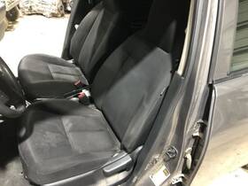202-61165l Nissan Driver Front Seat Bucket - Manual Cloth Sedan Fits 16-18 Versa 824073