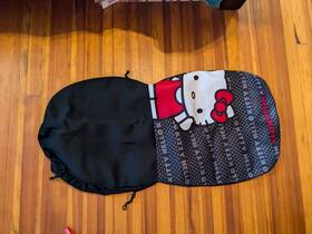 006926r01 Plasticolor Sanrio Hello Kitty Core Car Truck 2 Front Seat Covers With Headrest