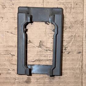 88948132 Pontiac 2004 Grand Prix Front Seat Track Cover