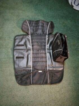 90141d Seat Jeep Protector Matt Leather And Vinal Extra Compartments Nice Condition Htf
