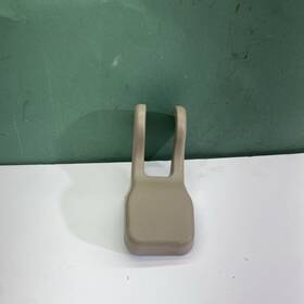 96476960 Seat 2008 2010 Saturn Vue Rear Right Passenger Side Bolt Cover Oem