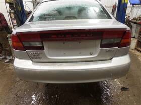 Subaru 215.su1o02 Outbakleg 2002 Seat Rear 9866435