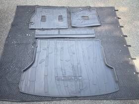 J501ssj310 Subaru 2022-2024 Forester Wilderness Seatback Sidewall And Trunk Cargo Protector