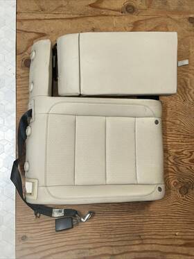 1k9885032 Volkswagen 2010-2014 Vw Jetta Sport Wagon Right Rear Seat Lower Cornsilk Beige Oem