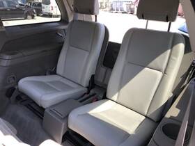220.vo1w06 Volvo 2005-2008 Xc90 Third 3rd Row Rear Back Seat C981 Tan Leather 881834