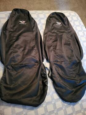X-3923 Zip 1997-2004 C5 Corvette Seat Protector Covers With Logo