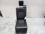 2006 Land Rover LR3 Rear 2ND Row Center Seat Leather. Fixed Price $387.00.
